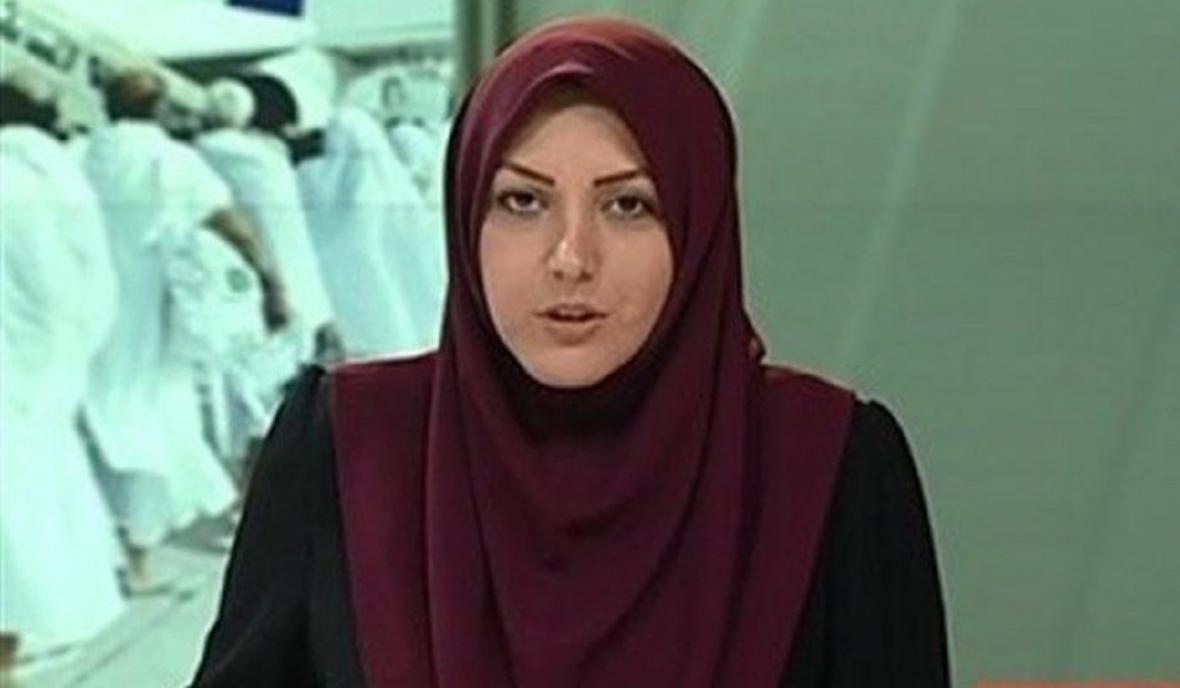 اجرای المیرا شریفی مقدم با ماسک در شبکه خبر