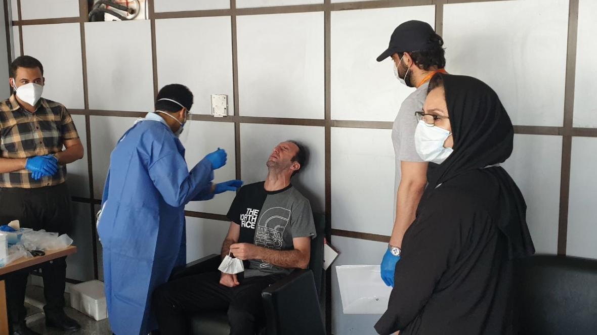 خبرنگاران یکی از بازیکنان تیم فوتبال شاهین بوشهر به کرونا مبتلا شد