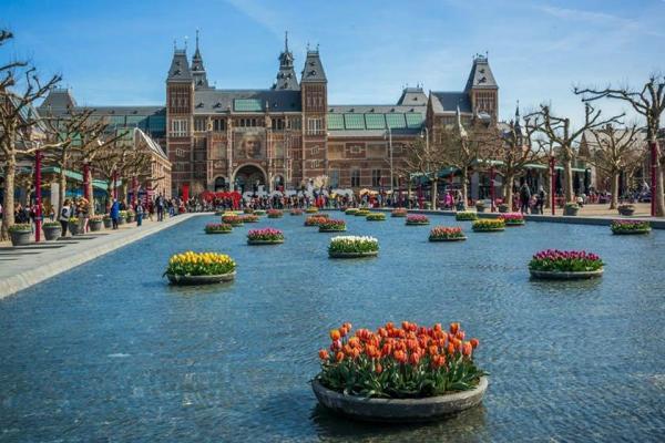 تور ارزان هلند: باغ های اسرارآمیز آمستردام، بهشت شهر پنهان